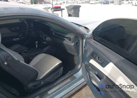 2024 Ford Mustang Gt Premium Fastback z USA, uszkodzony, nr VIN 1FA6P8CF6R5411025